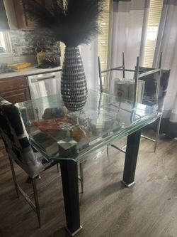 Kitchen table