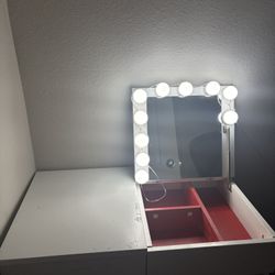 Makeup Vanity 