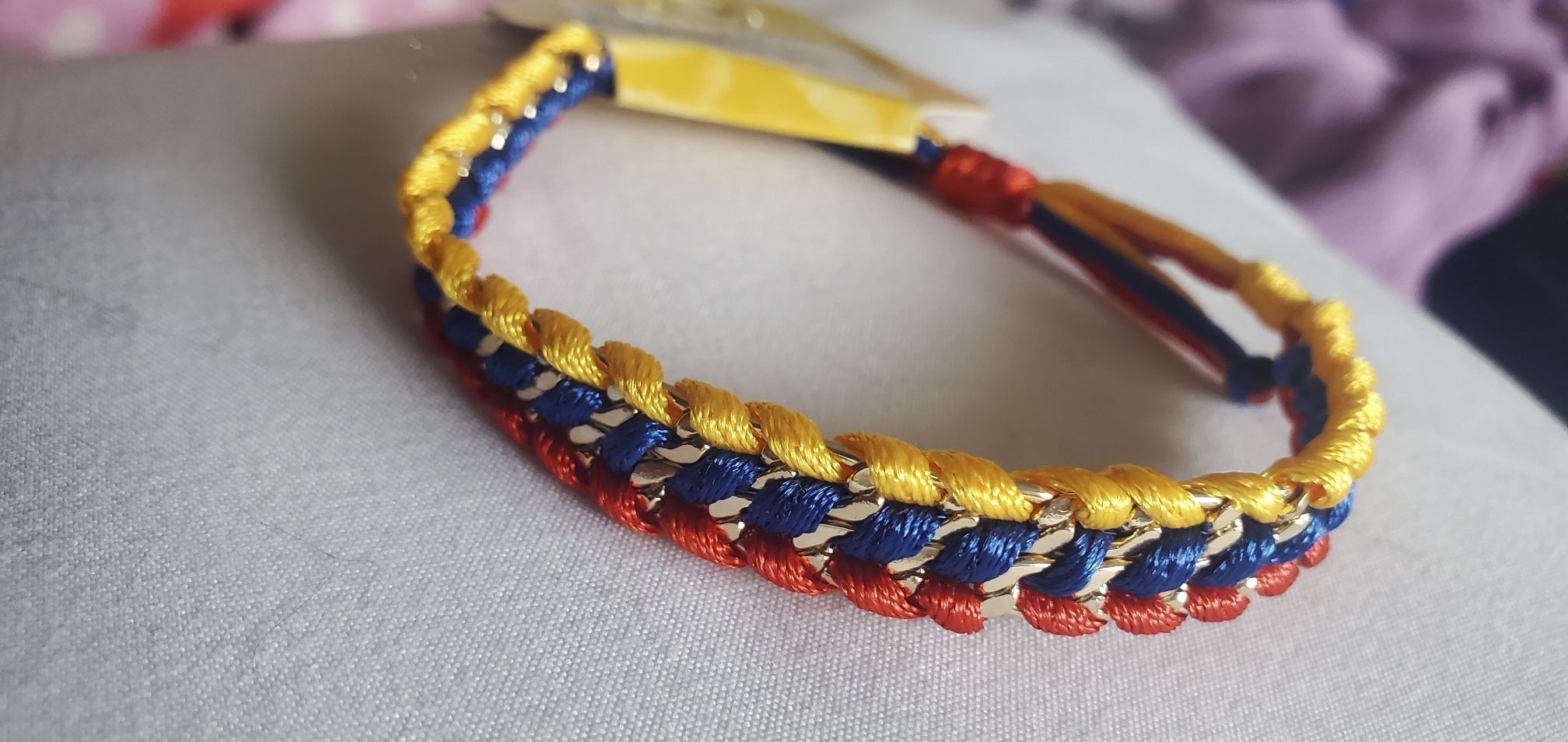 original colombian thread bracelet 