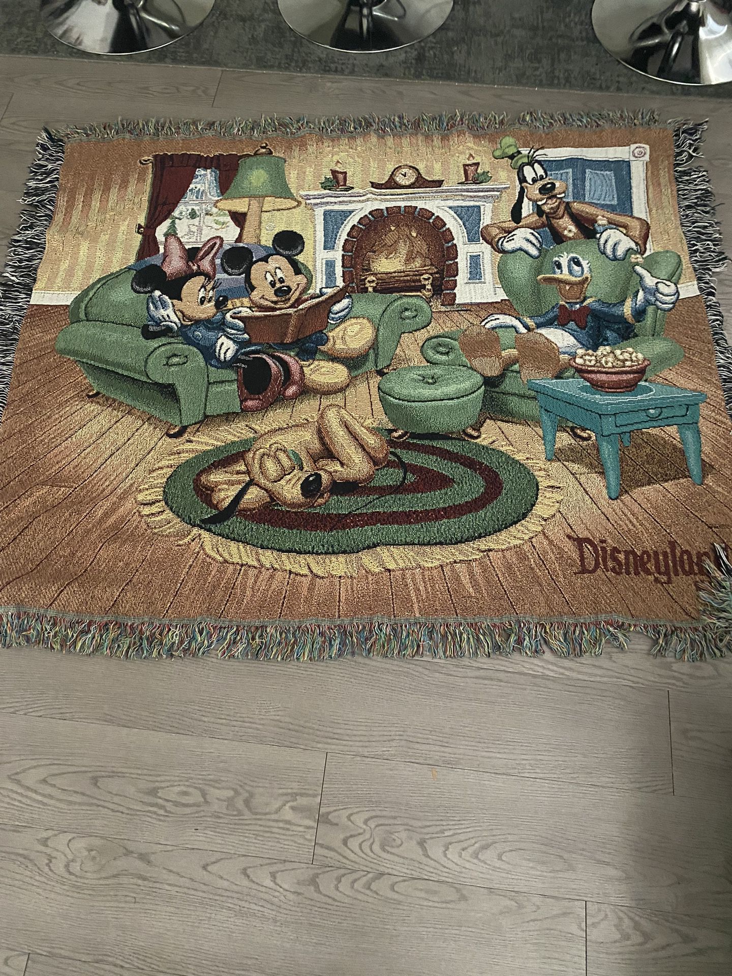 Disney Mickey And Friends Tapestry Throw