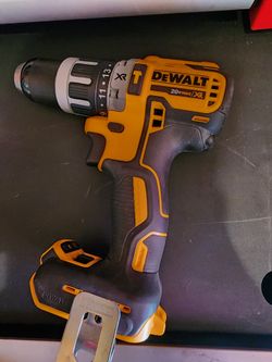 1/2" Dewalt hammer drill 20 v XR