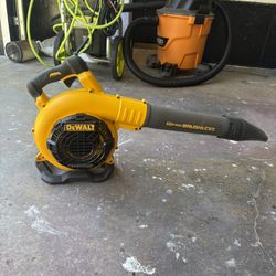 $80 Dewalt Leaf Blower 60volt