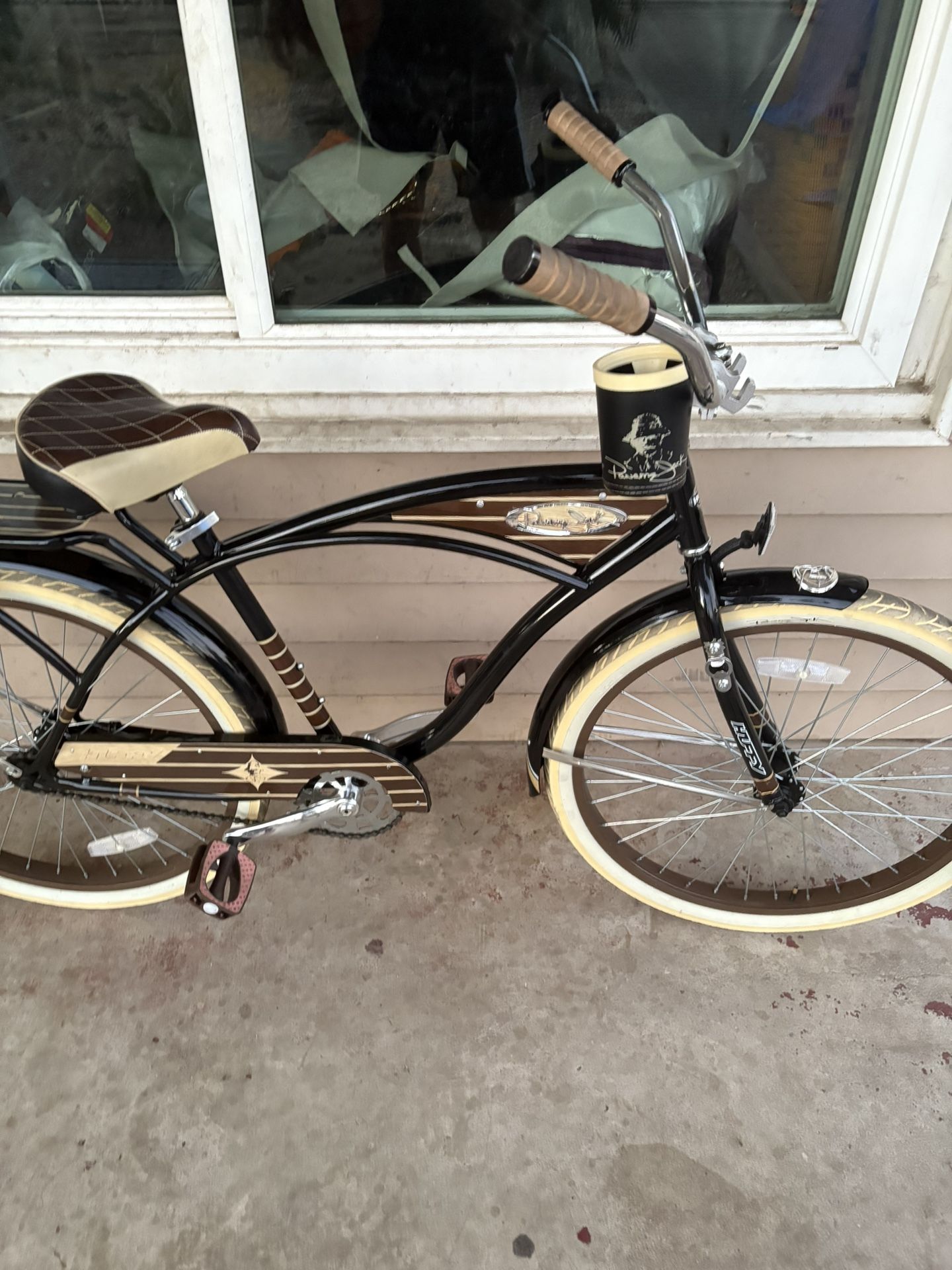 Huffy Panama Jack Beach Cruiser Bike