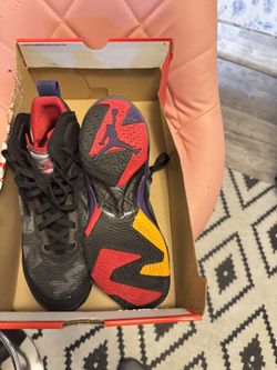 Jordan’s Men’s Size 8.5