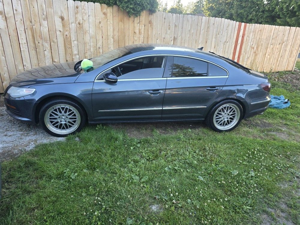 2011 Volkswagen CC With 6speed Manual for Parts Or Whole