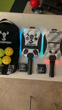 Pickleball paddles