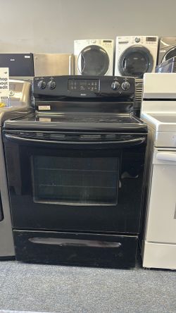 Black glass top stove