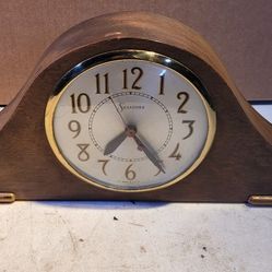 Vintage Sessions Clock Co Self Starting Electric Clock Model 2W