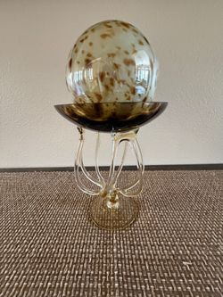 Beautiful, earth tone colored glass decor - N. Summerlin, NV