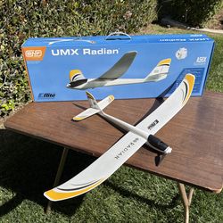 Rc plane UMX Radian