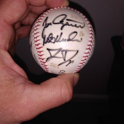 David Justice Autographed Baseball And Other Braves Players 1995 Team