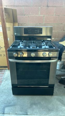 Gas stove
