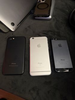 Bundle Deal — 3 Working Unlocked iPhones