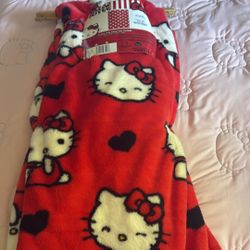 Hello Kitty Blanket.