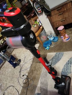 Dirt devil vacuum