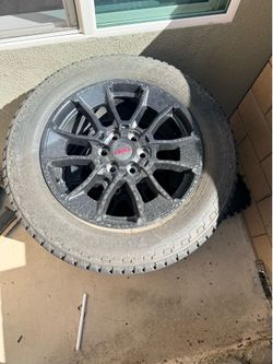 Used 2023 Tundra TRD Sport Wheels & Tires 22”