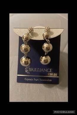 SILVER/RHINESTONE EARRINGS - SEE DESCRIPTION