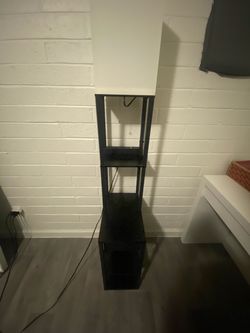 Standing floor lamp