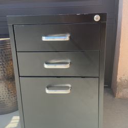 3 Drawer Filing Cabinet