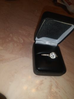 Womans sterling silver engagement ring size 10