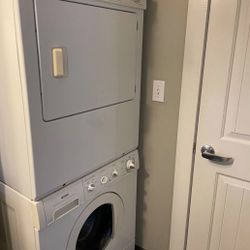 Kenmore Washer + Dryer Set