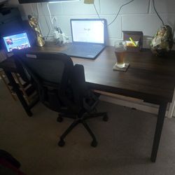 Conceled Long Gun Desk