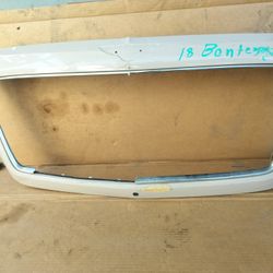 2018 Bentley Bentayga Grille Frame Trim