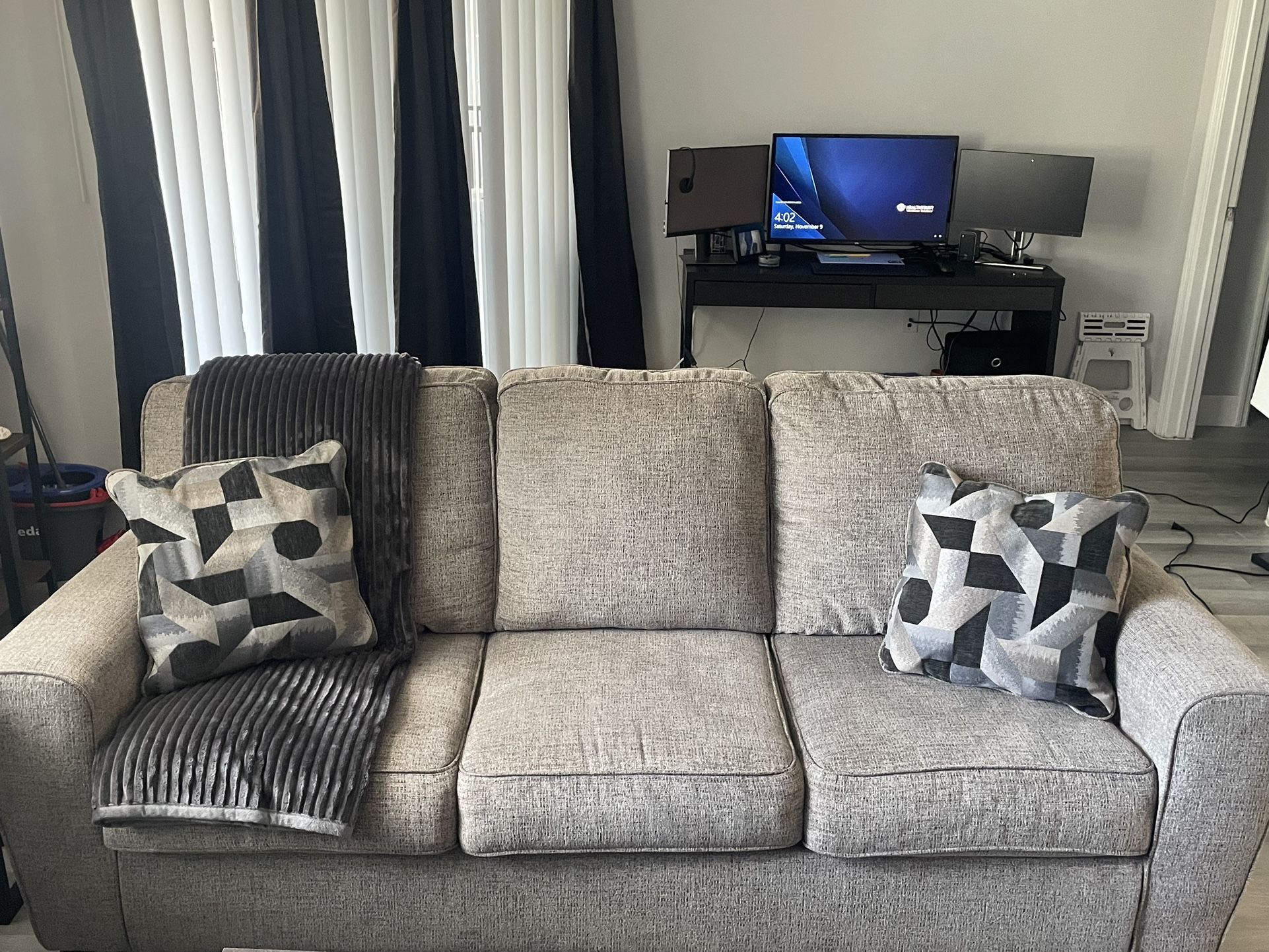 Ashley’s Furniture: Cascilla Sofa and Loveseat