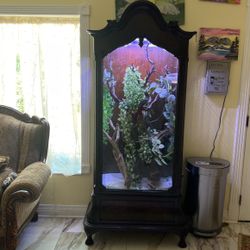 Bird cage, or reptile cage