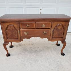 Buffet/Sideboard
