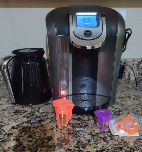 Keurig 2.0 with Carafe and filters