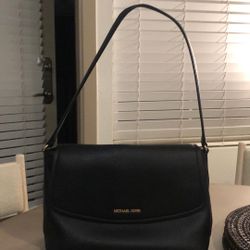 Authentic Michael Kors Handbag 