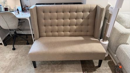 loveseat