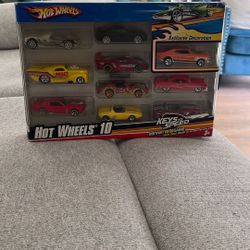 Hot Wheels 10 Pack 2010