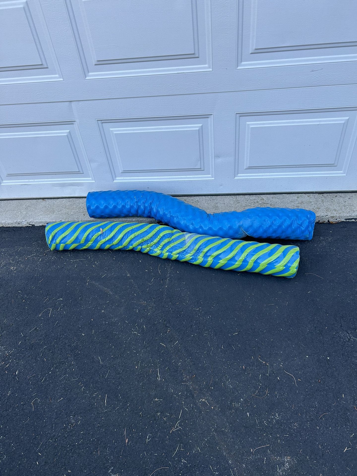 Deluxe Pool Noodles