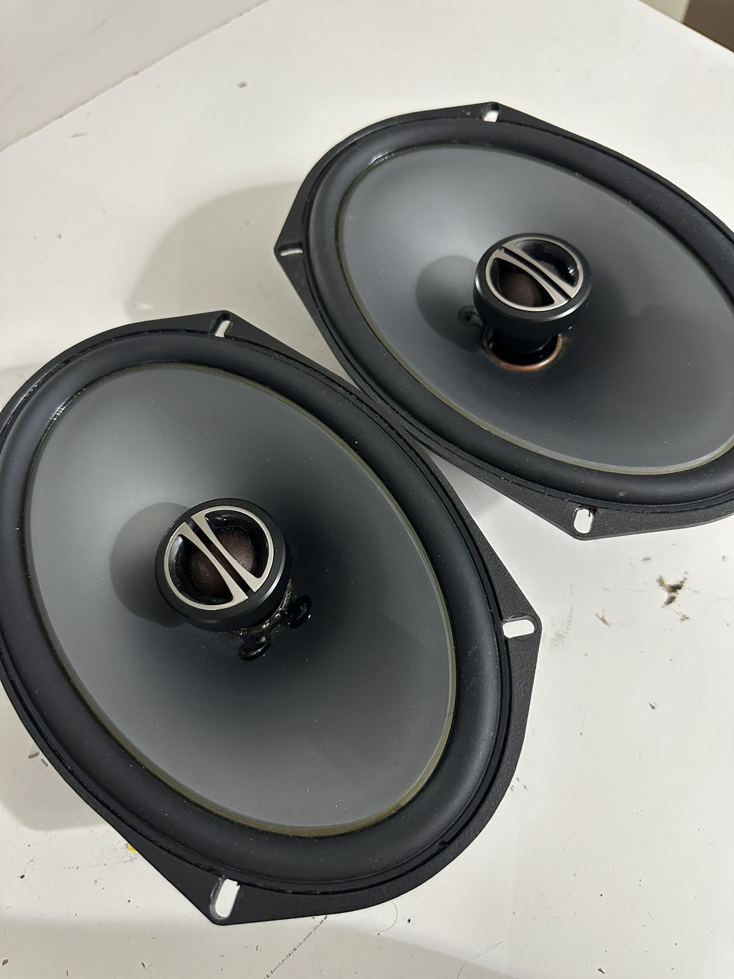 Alpine 6x9 Speakers