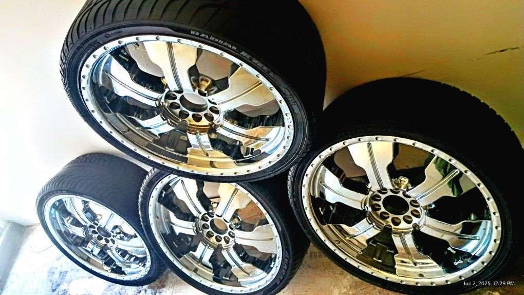 Chrome 20' Rims /255/35/ZR20 TIRES for Sale in Sacramento, CA - OfferUp