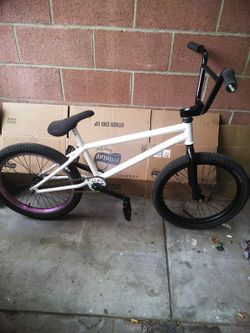 2016 cult bmx bike