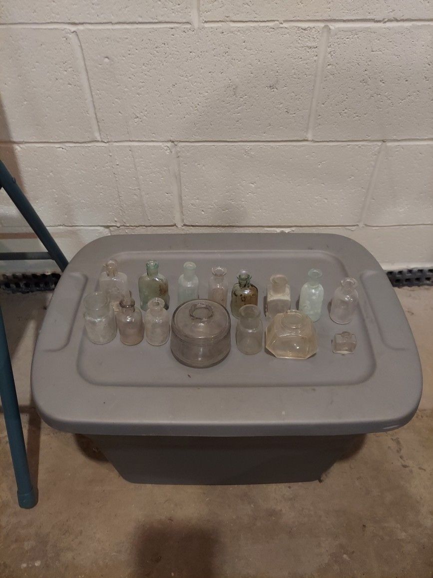 Antique Bottle Lot