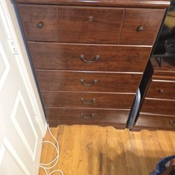 Bedroom Furniture Set Dressers And Nightstand