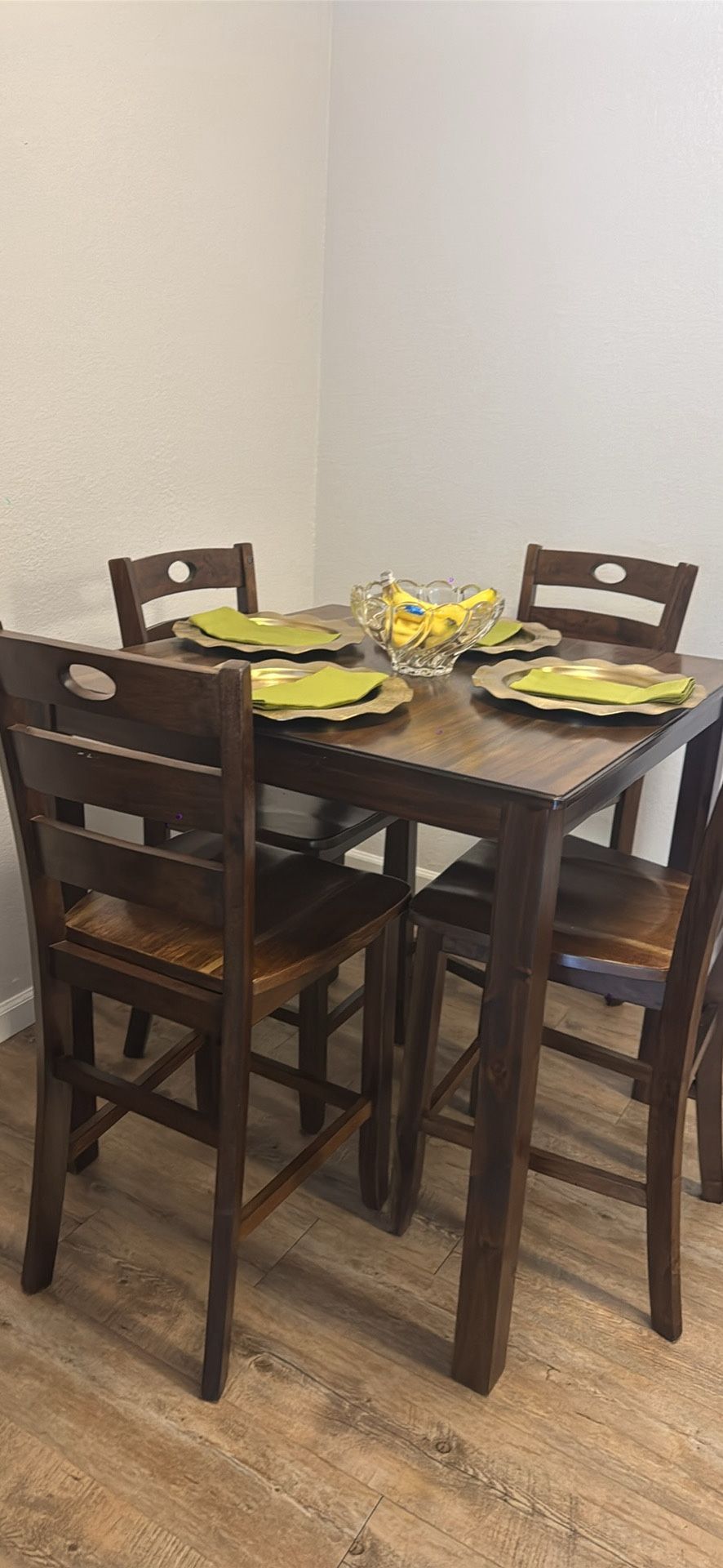Table and Chair Dinning Set