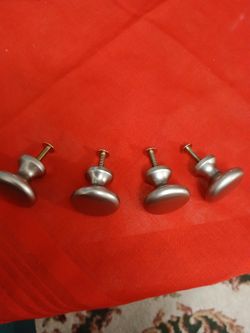 4 Brushed Silver Drawer Pulls