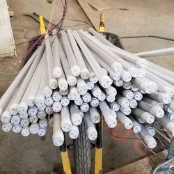 4 Feet LED FLUORESCENT LIGHT BULBS