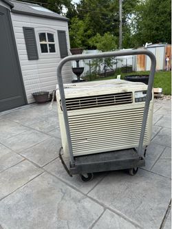 AC Window Unit