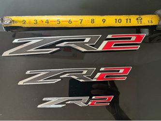 CHEVY COLORADO SILVERADO TAHOE ZR2 EMBLEM BADGE LOGO SYMBOL SIGN USED OEM SET OF 3
