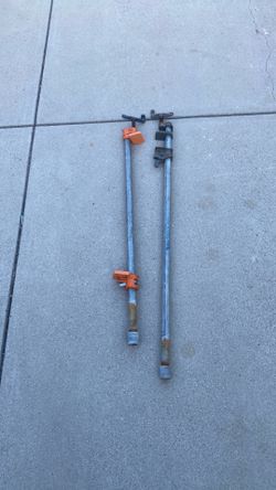 2 bar clamps