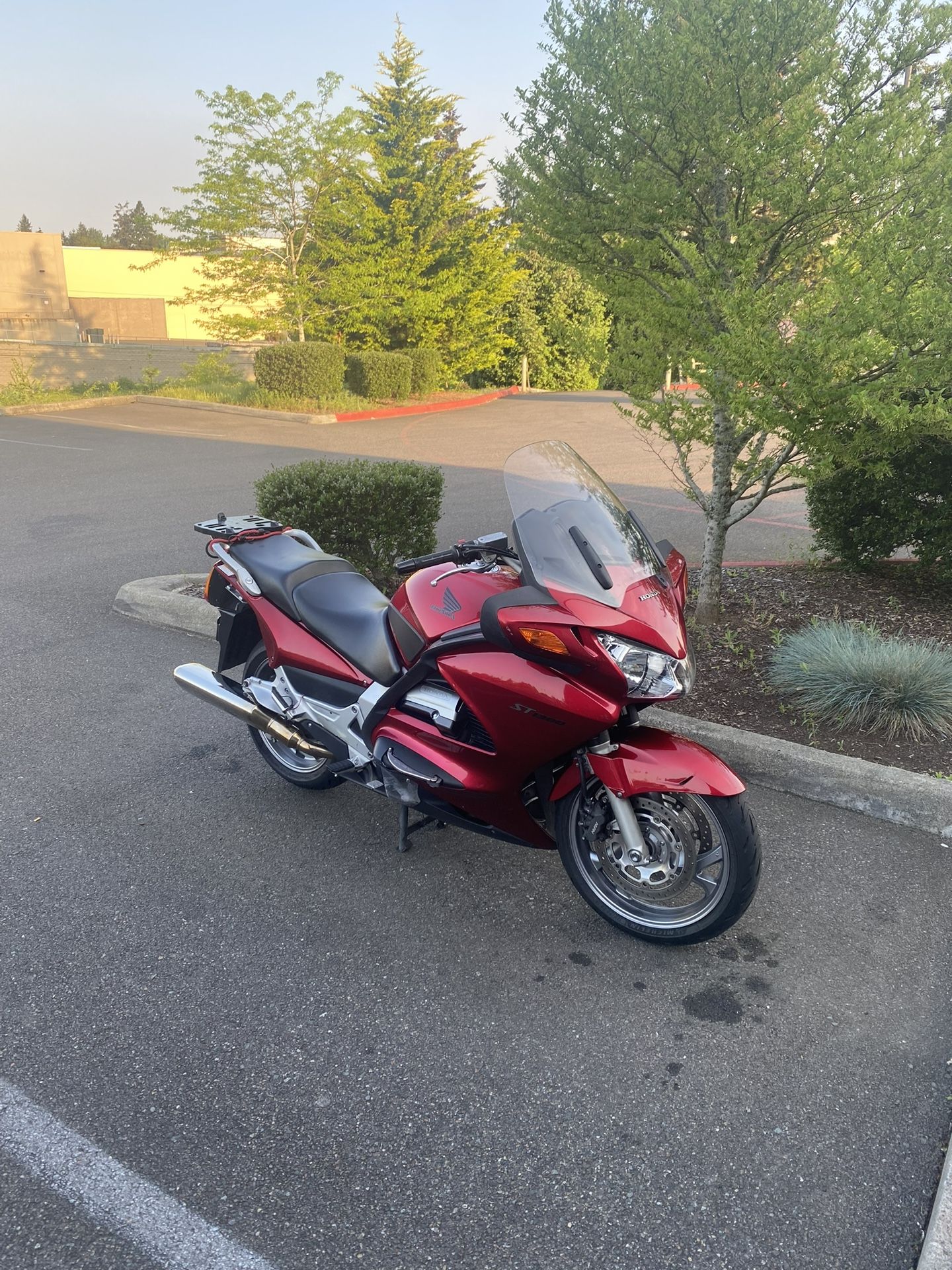 Motorcycle 2008 Honda ST1300, 43,000 miles, Very Good Condition.