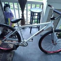 THRONE GOON BIKE 