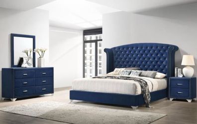 4Pc Queen  Bedroom Set only At Ebenezer Furniture