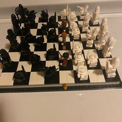 Lego Chess Board and Figs Harry Potter
